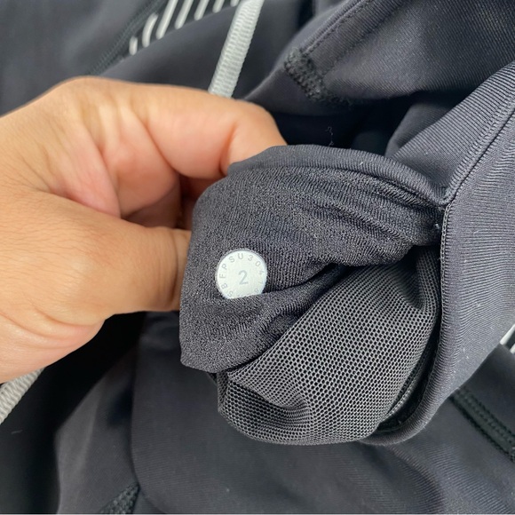 Lululemon Channel Your Energy Tight Leggings - Picture 9 of 13